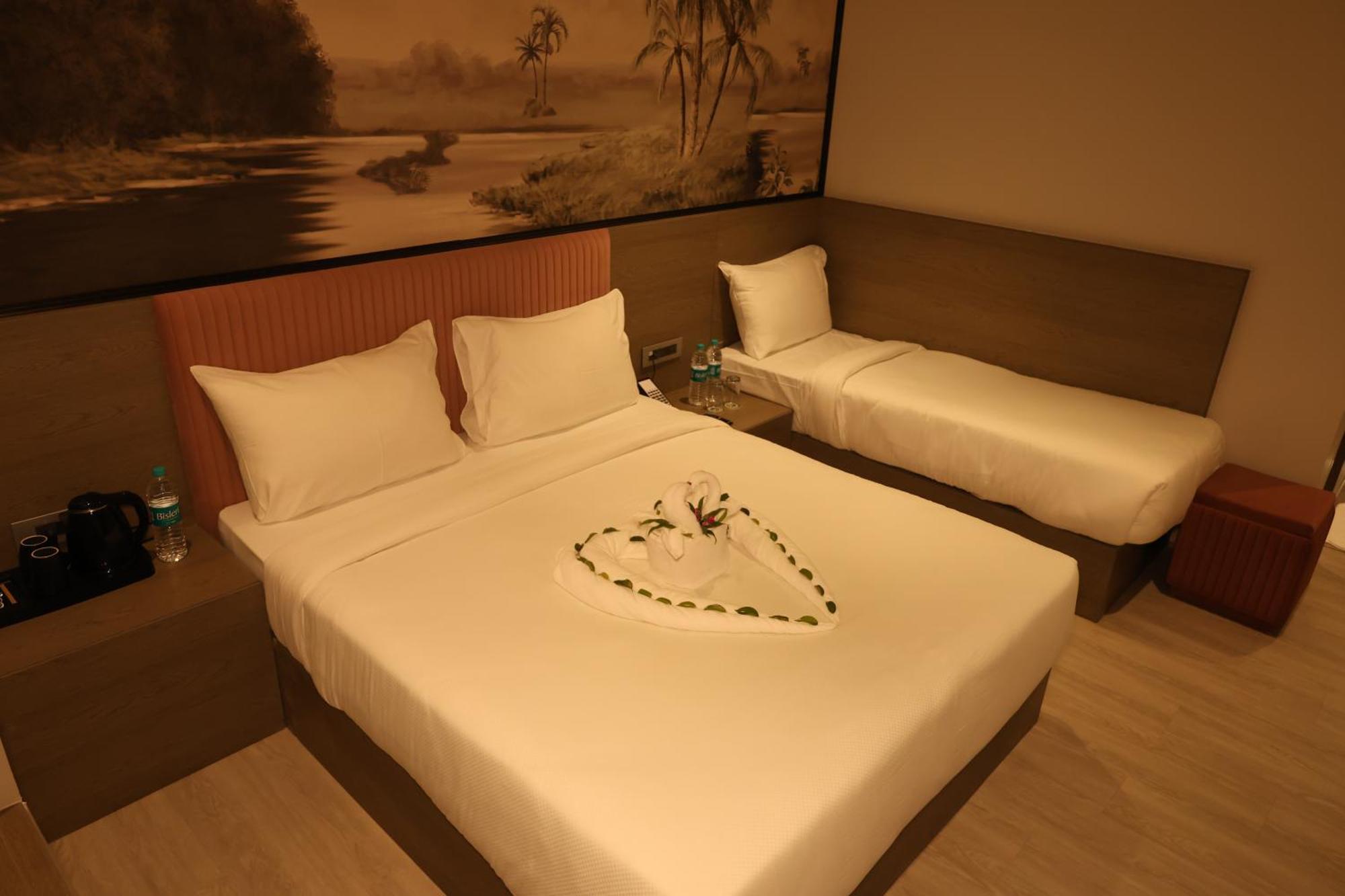 Afc Hotel インドール エクステリア 写真